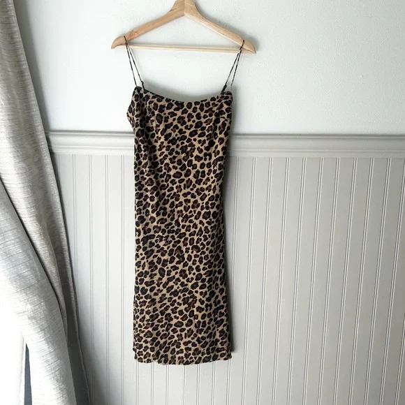 ⭐️ NEW Abercrombie & Fitch XS Petite Leopard Animal Print Midi Dress - Picture 2 of 10